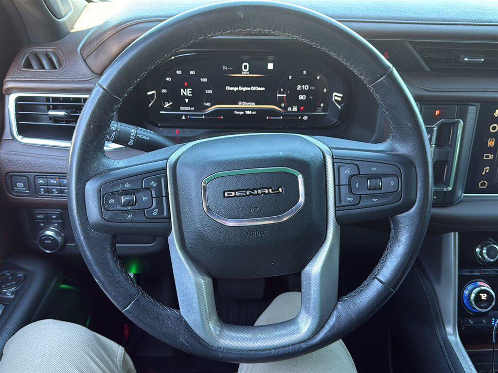 Used 2022 GMC Yukon Denali AWD/4WD image 8