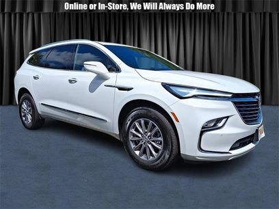 Used 2024 Buick Enclave Essence