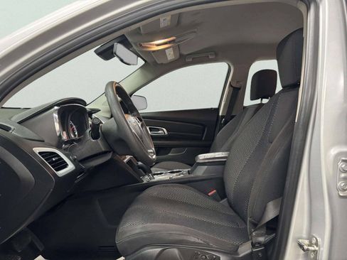 Used 2017 GMC Terrain SLE FWD image 12