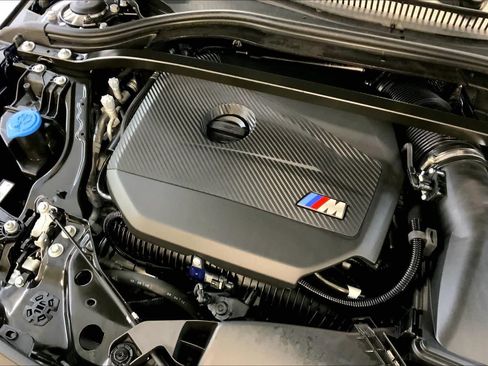 Used 2026 BMW M235i xDrive w/ M Performance Package AWD/4WD image 31