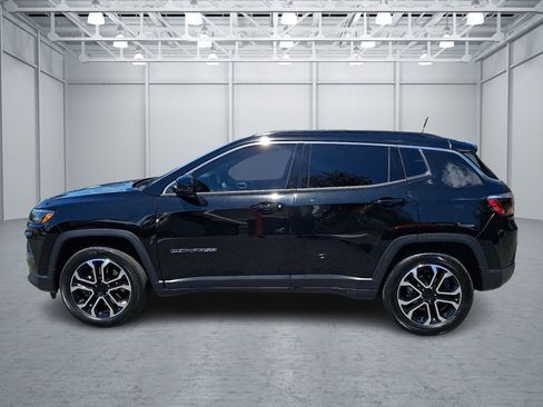 Used 2023 Jeep Compass Limited AWD/4WD image 6
