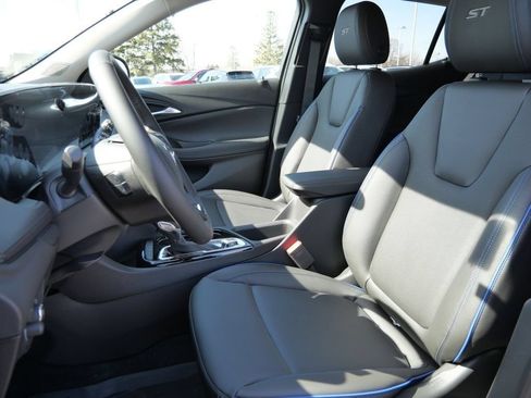 New 2026 Buick Encore GX Sport Touring w/ Advanced Technology Package AWD/4WD image 40
