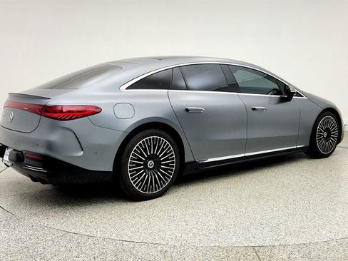Used 2023 Mercedes-Benz EQS 450+ Sedan image 5