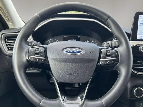 Used 2022 Ford Escape SE w/ Convenience Package AWD/4WD image 12