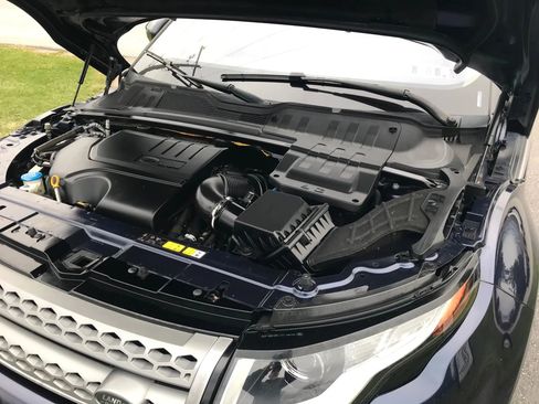 Used 2018 Land Rover Range Rover Evoque image 56