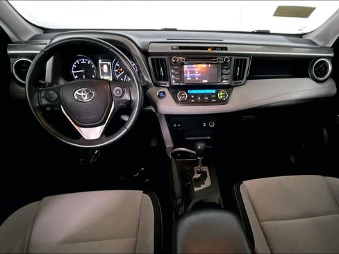 Used 2017 Toyota RAV4 XLE image 16