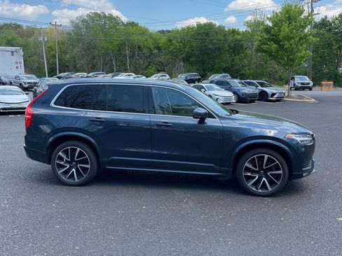 Used 2022 Volvo XC90 T6 Momentum w/ Advanced Package AWD/4WD image 8