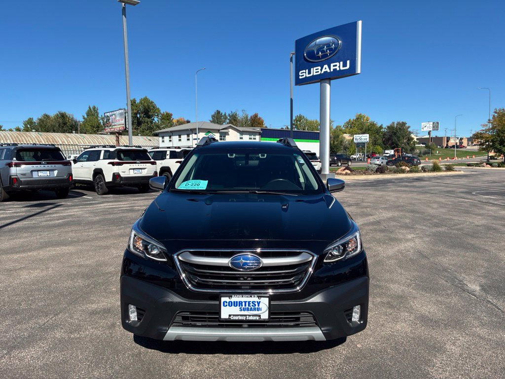 Used 2021 Subaru Outback Touring XT AWD/4WD image 2