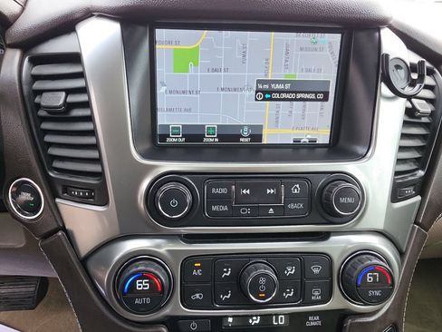 Used 2015 Chevrolet Suburban LTZ AWD/4WD image 20