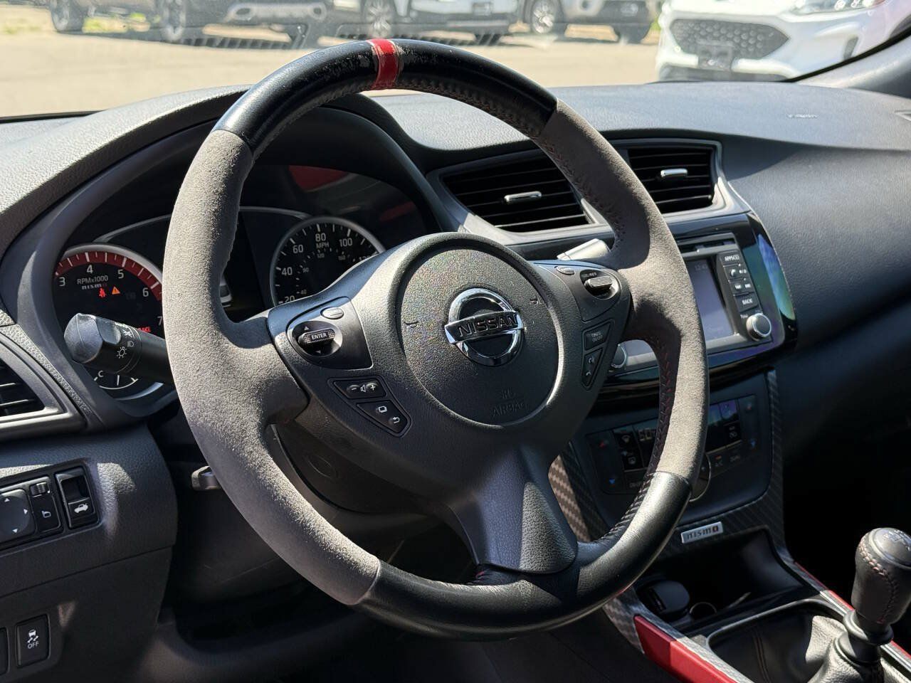 Used 2018 Nissan Sentra NISMO FWD image 2