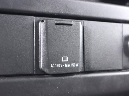 Used 2019 Chevrolet Express 2500 w/ Driver Convenience Package image 24