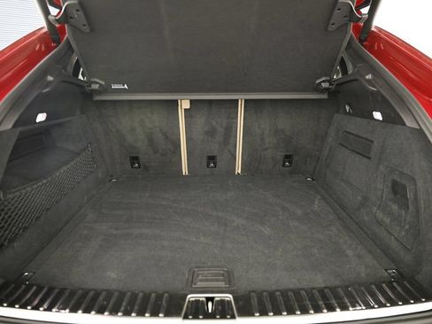 Certified 2023 Porsche Cayenne Coupe AWD/4WD image 26