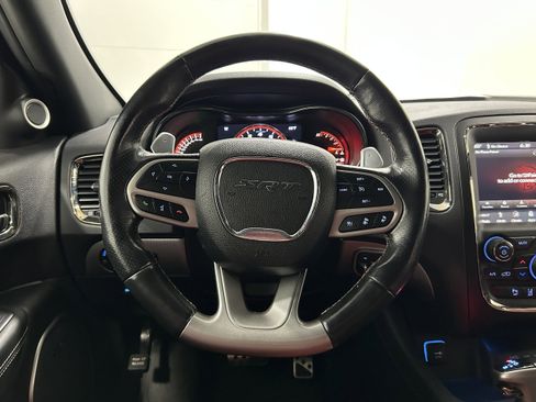 Used 2019 Dodge Durango SRT w/ Technology Group AWD/4WD image 16