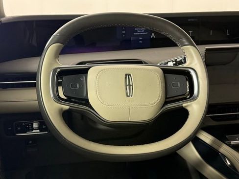 Used 2024 Lincoln Nautilus Reserve w/ Equipment Group 203A image 24