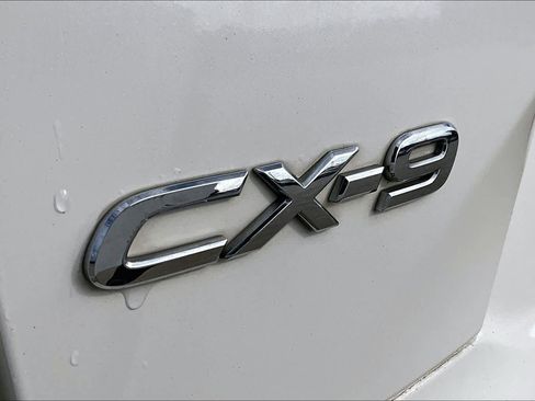 Used 2017 MAZDA CX-9 Touring image 29