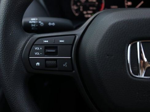 New 2026 Honda HR-V LX image 14