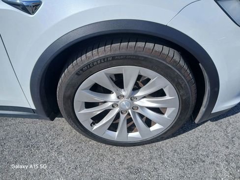 Used 2017 Tesla Model X 100D image 23