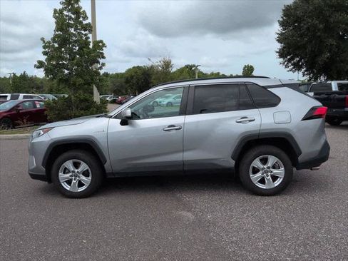 Certified 2021 Toyota RAV4 XLE AWD/4WD image 3