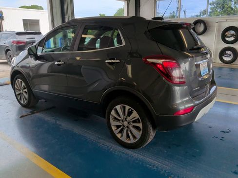Used 2018 Buick Encore Preferred FWD image 4