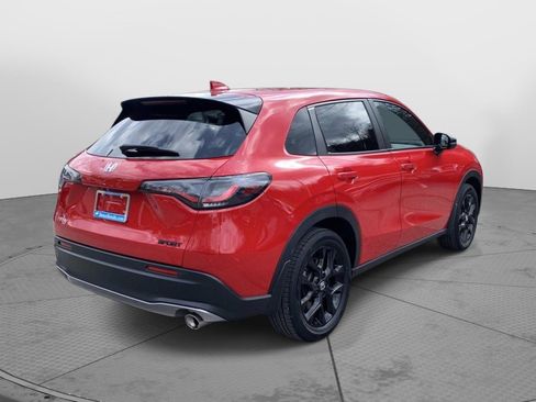 Certified 2024 Honda HR-V Sport image 3