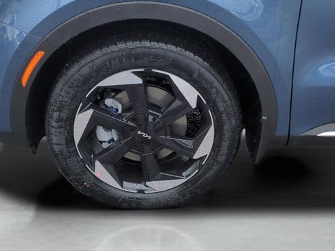 New 2026 Kia Sorento EX FWD image 10