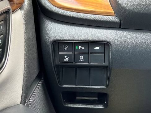 Used 2020 Honda CR-V Touring image 36