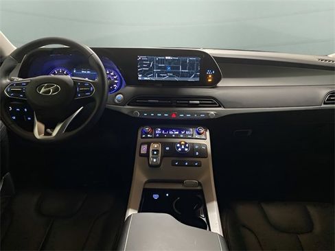 Used 2022 Hyundai Palisade SEL w/ Premium Package image 11