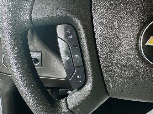 Used 2024 Chevrolet Express 2500 w/ Driver Convenience Package image 21
