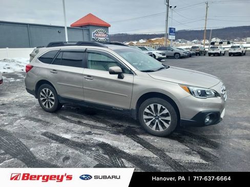Used 2017 Subaru Outback 2.5i Limited image 5