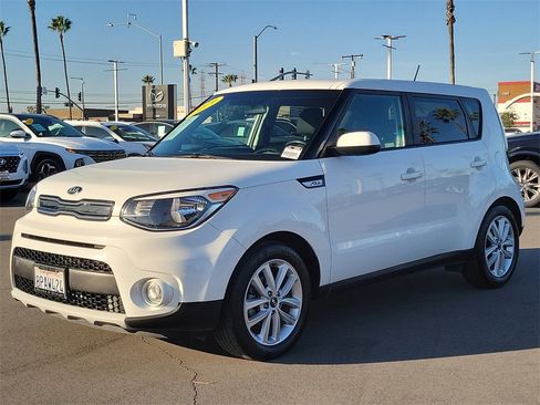 Used 2019 Kia Soul + image 25