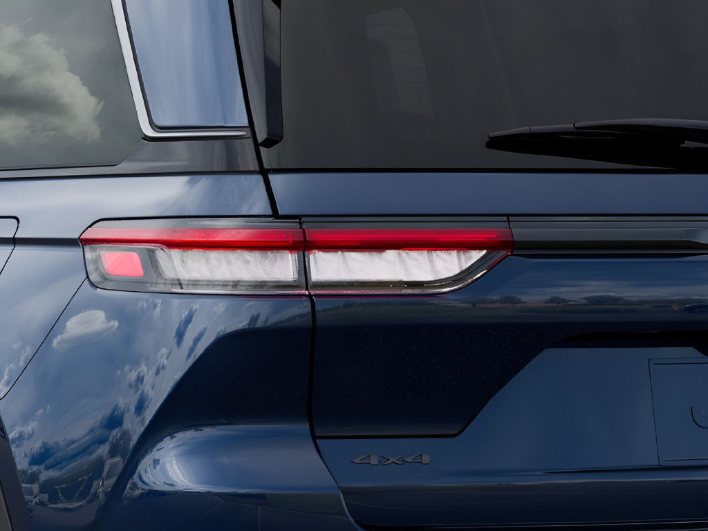 New 2027 Jeep Grand Cherokee Limited AWD/4WD image 10