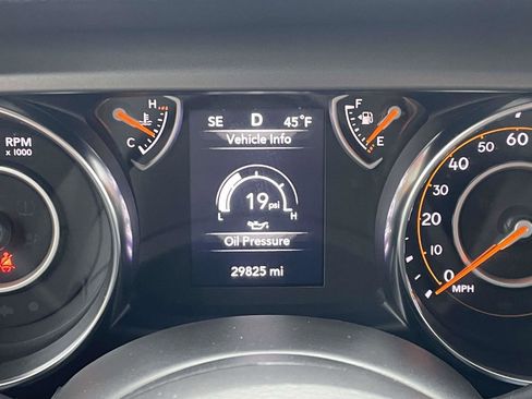 Used 2022 Jeep Wrangler Unlimited Sport image 33