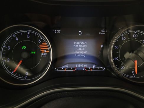 Used 2019 Jeep Cherokee Limited FWD image 23