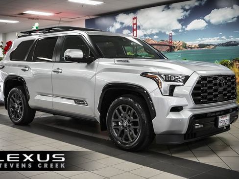 Used 2025 Toyota Sequoia Platinum image 1