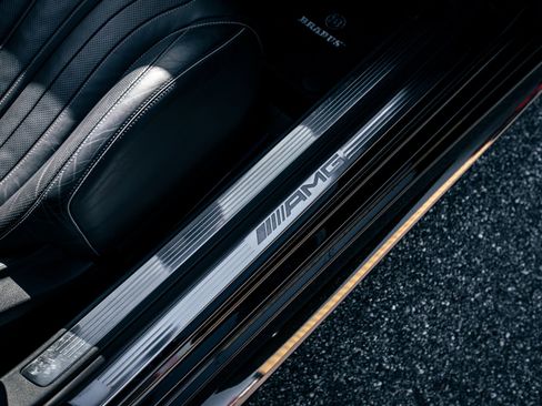 Used 2017 Mercedes-Benz S 63 AMG 4MATIC Cabriolet image 12