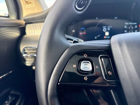 Used 2024 Lincoln Corsair AWD w/ Equipment Group 101A image 29