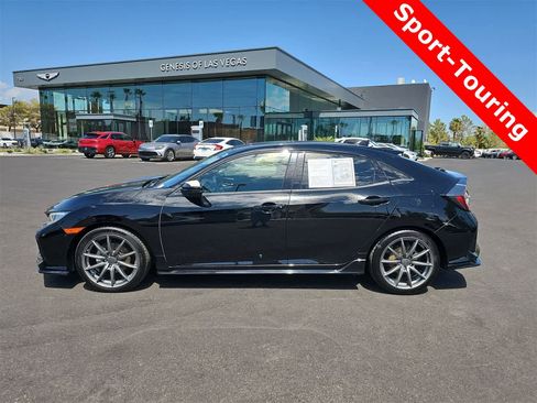 Used 2018 Honda Civic Sport Touring image 5