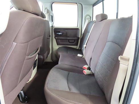 Used 2014 RAM 1500 Big Horn RWD image 26