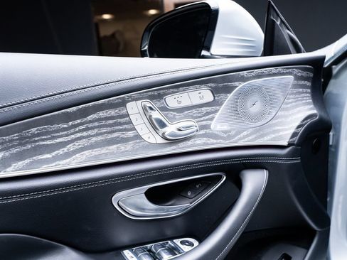 Used 2022 Mercedes-Benz AMG GT 43 image 24