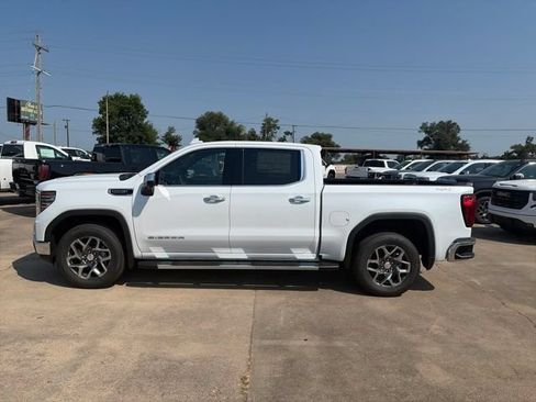 New 2026 GMC Sierra 1500 SLT w/ SLT Premium Plus Package AWD/4WD image 3
