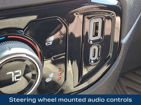 Used 2025 Chevrolet Silverado 1500 LT AWD/4WD image 14