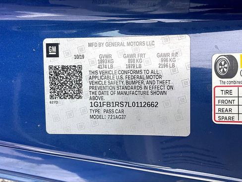 Used 2020 Chevrolet Camaro LT RWD image 37