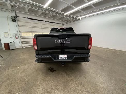 Used 2023 GMC Sierra 1500 Elevation image 5