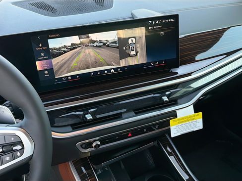 New 2026 BMW X5 xDrive40i w/ M Sport Package image 28