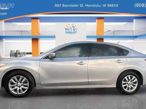 Used 2013 Nissan Altima 2.5 S FWD image 3