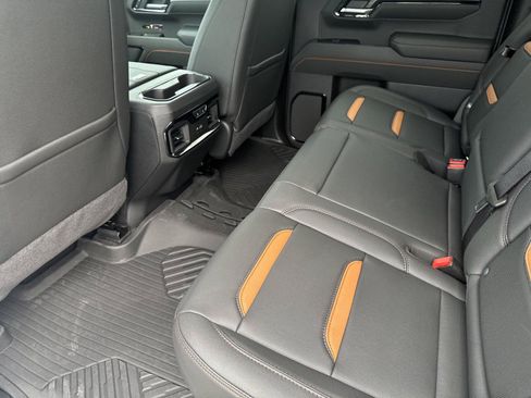 New 2026 GMC Sierra 1500 AT4 w/ AT4 Premium Package AWD/4WD image 33