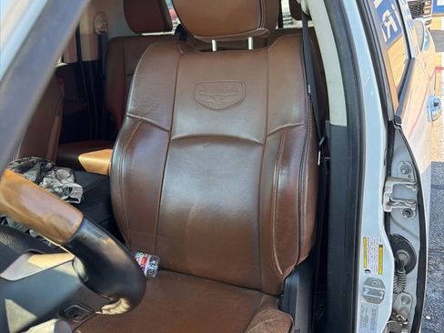 Used 2015 RAM 2500 Longhorn AWD/4WD image 5