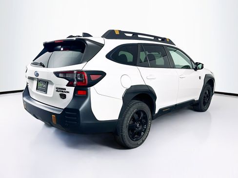 Used 2022 Subaru Outback Wilderness image 9