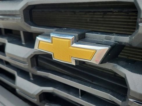 Used 2020 Chevrolet Silverado 2500 W/T w/ WT Convenience Package AWD/4WD image 5