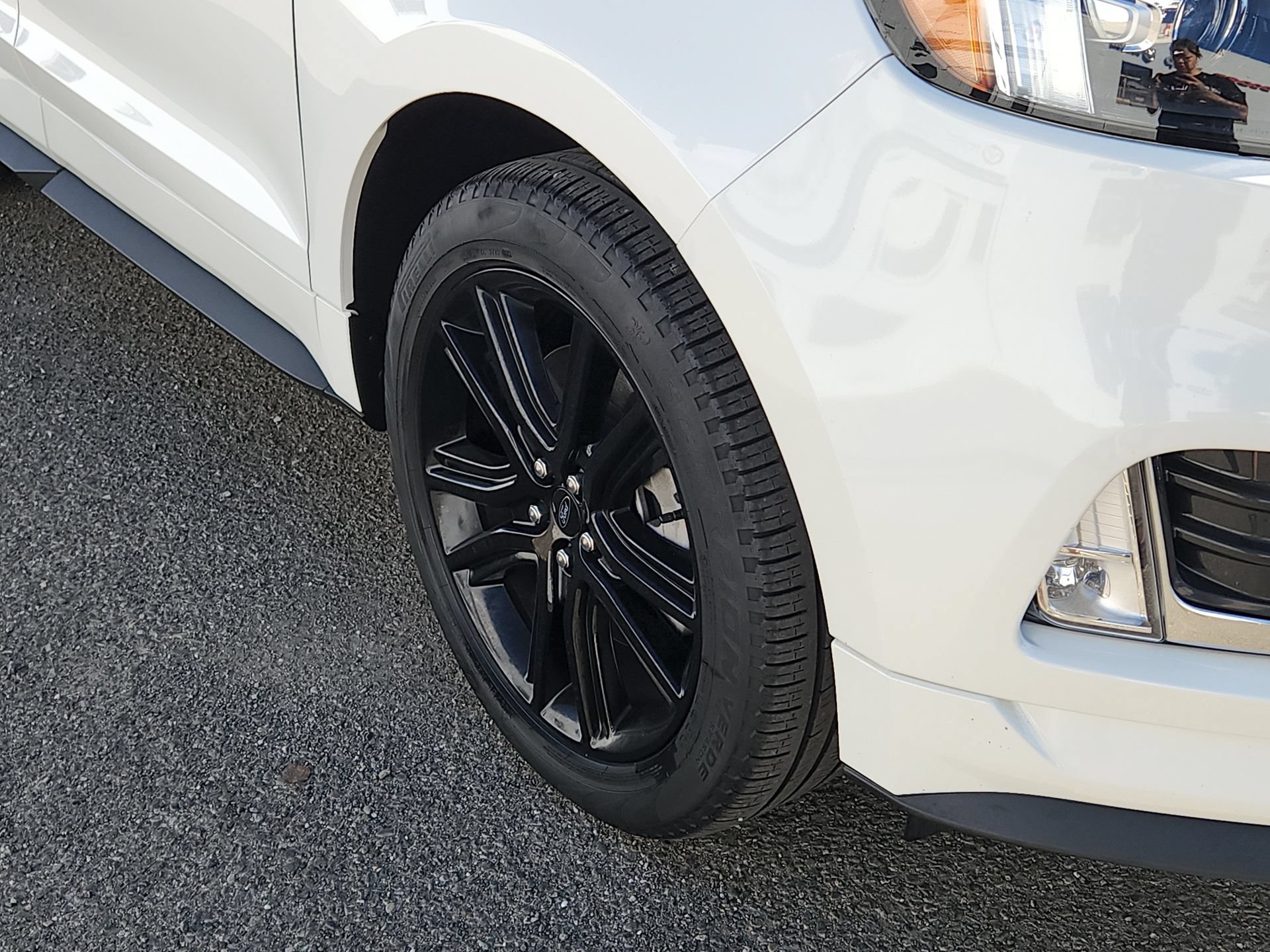 Used 2024 Ford Edge ST-Line AWD/4WD image 18